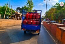 LPG Cylinder Crisis : ऑनलाइन बताया, सिलेंडर डिलीवर पर मिला नहीं, उपभोक्ता परेशान-आखिर ये खेल क्या है?