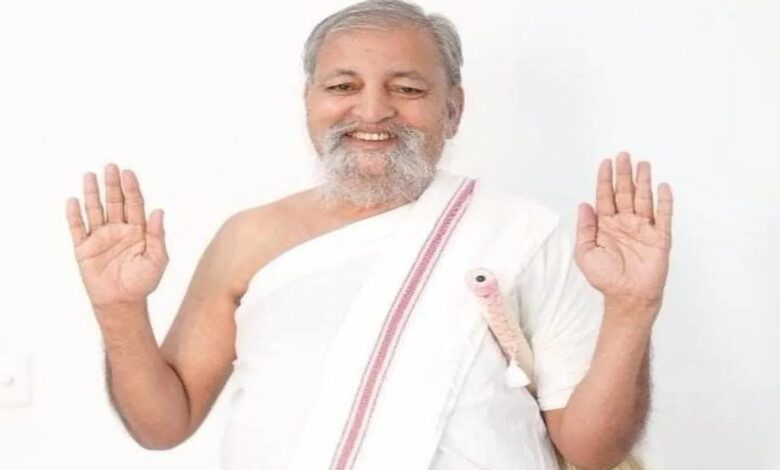 जैनाचार्य जिन मनोज्ञसूरीश्वर ने कहा-संयम और जागरूकता करते हैं आत्म कल्याण का मार्ग प्रशस्त