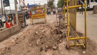 पोकरण : न सड़क का समतलीकरण और न ही भर रहे गड्ढ़े