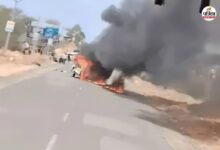 Rajasthan Road Accident: सड़क हादसे में 2 भाइयों की मौत, 2 वाहनों में लगी भीषण आग; हाईवे पर लगा जाम