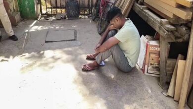 शराब के नशे में SI की परीक्षा देने पहुंचा अभ्यर्थी, बाहर निकाला