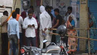 शादी वाले घरों में टेंशन…नहीं मिल पा रहे एलपीजी सिलेंडर