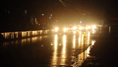 श्रीगंगानगर में फिर मौसम का यू-टर्न, कहीं झमाझम बारिश, कहीं गिरे ओले, किसानों की बढ़ाई धड़कनें