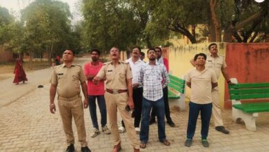 सूरतगढ़: एसडीएम कार्यालय के पास पानी की टंकी पर चढ़ा शख्स, अधिकारियों के फूले हाथ-पांव