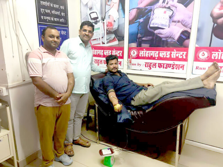 मां के जन्मदिन पर राहुल मदेरणा का अनोखा उपहार, 53वीं बार किया स्वैच्छिक रक्तदान