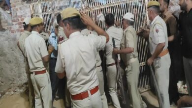 Churu News : शिलान्यास से पहले बवाल : शिलालेख टूटा, भाजपा – कांग्रेस कार्यकर्ताओं के बीच ठनी