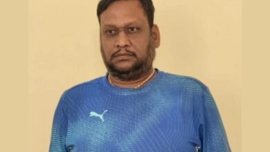 Jhalawar: अधिकारी की फर्जी वैवाहिक प्रोफाइल बनाकर, अविवाहित महिलाओं को प्यार के जाल में फंसाकर करता अश्लील चैट, गिरफ्तार