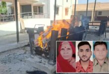Rajasthan: एक साथ पूरे परिवार की उठी अर्थी… पुलिस ने बेटी के हाथ में दिए मां के गहने, घर उजड़ने के बाद बेटी का रो-रोकर बुरा हाल