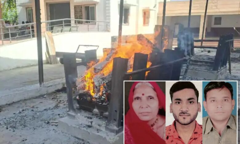 Rajasthan: एक साथ पूरे परिवार की उठी अर्थी… पुलिस ने बेटी के हाथ में दिए मां के गहने, घर उजड़ने के बाद बेटी का रो-रोकर बुरा हाल