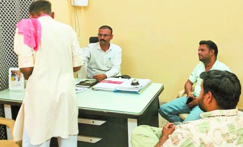 Bundi : आखातीज से पहले डीएसओ के पास दो दिन में पहुंचे 25 शादी के कार्ड