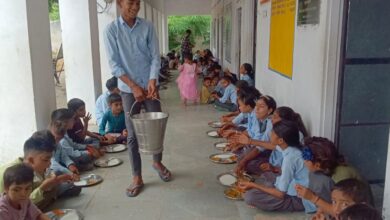 स्कूल की दीवार पर लिखना होगा भोजन का मैन्यू