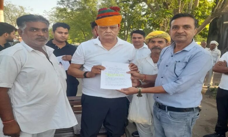 Jalore News: 20 से ज्यादा गांवों का प्रतिनिधिमंडल पहुंचा जयपुर, मंत्री किरोड़ीलाल मीणा को सुनाया अपना दर्द, मिल सकता है तोहफा