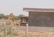 स्टे ऑर्डर की जमीन पर पेट्रोल पंप निर्माण! कोर्ट आदेश धरे रह गए, प्रशासन खामोश