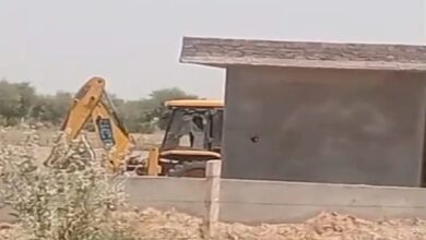स्टे ऑर्डर की जमीन पर पेट्रोल पंप निर्माण! कोर्ट आदेश धरे रह गए, प्रशासन खामोश