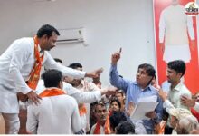 Rajasthan Politics : भाजपा के सम्मेलन में ‘कट्टर समर्थक’ का हंगामा, मंत्री के सामने विरोध से मचा हड़कंप