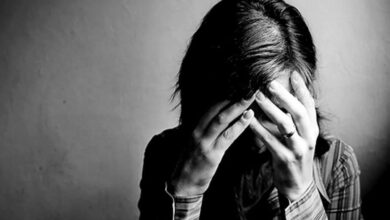 शर्मनाक : रिश्तेदार के साथ अस्पताल आई नाबालिग को पहले रेजीडेंट डॉक्टर, फिर ब्लैकमेल कर ई-मित्र संचालक ने बनाया हवस का शिकार