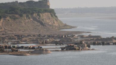 अवैध बजरी परिवहन पर नकेल कसने की तैयारी, एमपी सीमा में भी निगरानी