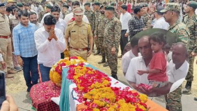 राजस्थान: वीर सपूत पहलवान गुर्जर पंचतत्व में विलीन, 3 साल की बेटी की ‘जय हिंद’ सलामी ने रुला दिया सबको