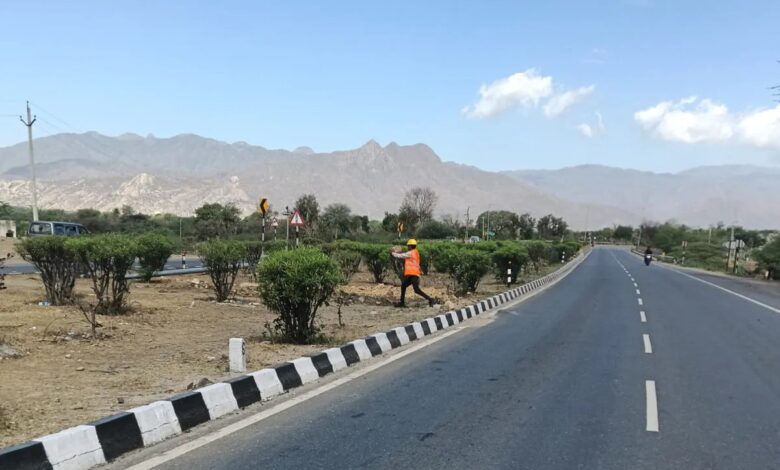 Rajasthan Highway: पालनपुर-स्वरूपगंज नेशनल हाईवे के किनारे चलेगा बुलडोजर, हटेंगे 374 अतिक्रमण, NHAI ने थमाए नोटिस