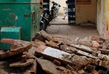 Dholpur News: सरकारी स्कूल की छत भरभराकर गिरी, घटिया निर्माण की खुली पोल, दहशत में शिक्षक और बच्चे