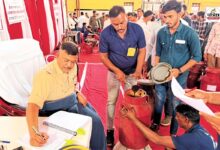 Chittorgarh: अफीम तौल में वसूली का नशा, 1500 की रिश्वत दो, वरना आपकी उपज ‘घटिया’, कैटेगरी के नाम पर खेल