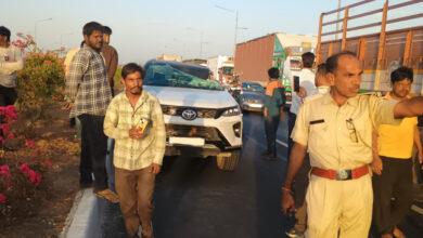 Rajasthan Accident: चित्तौड़गढ़-उदयपुर नेशनल हाईवे पर भीषण हादसा, मां की मौत, पिता-पुत्री गंभीर
