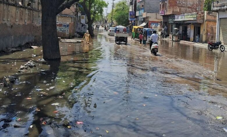 मेरा शहर मेरा मुद : नाली बनी नासूर: समाधान गायब, रास्ते पर लगा ताला