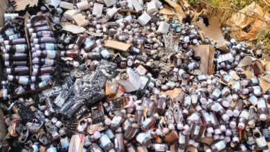 अस्पताल परिसर में खुले में जला रहे दवा, संक्रमण का खतरा