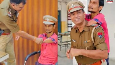 डीडवाना में पुलिस ने दिव्यांग की इच्छा की पूरी, थाना प्रभारी ने पीठ पर बैठाकर थाने की कराई सैर