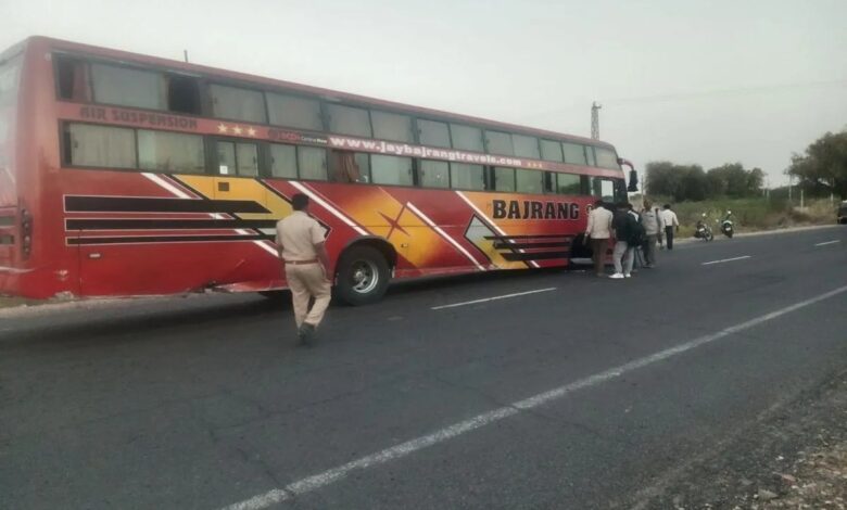 जैसलमेर-अहमदाबाद बस का टायर निकला, बड़ा हादसा टला