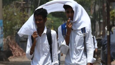 दोपहर में गर्मी बरपा रही कहर, पारा 44 डिग्री
