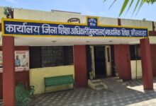 मिड डे मील की आंच में तपतीं महिलाएं: दिहाड़ी मनरेगा से भी कम, महज 82 रुपए में कैसे पलेगा परिवार का पेट