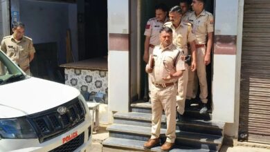 उदयपुर पुलिस की बड़ी कार्रवाई, अचानक कैफे में पहुंची पुलिस तो मच गया हड़कंप, चल रहा था ‘अवैध काम’