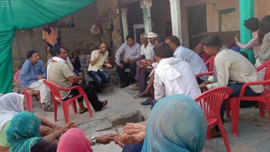 Tonk News: विद्युत हादसे में घायल को 50 हजार की सहायता, काटने पड़े थे दोनों हाथ, जांच के बाद लाइनमैन निलंबित