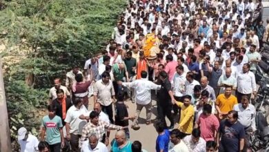 बीकाजी सीएमडी शिवरतन अग्रवाल को नम आंखों से दी अंतिम विदाई, पूर्व मुख्यमंत्री गहलोत ने दिया अर्थी को कंधा