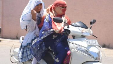 दिनभर धूप ने सताया, शाम को बादलों का साया