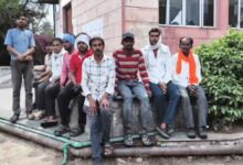 झालावाड़: 2 मासूमों के सिर से उठा पिता का साया, मजदूरी के दौरान दर्दनाक मौत; बिलखते परिजनों ने की मुआवजे की मांग